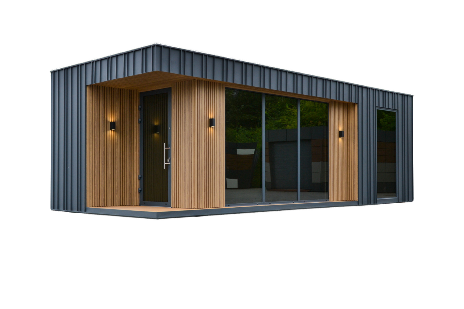 Moderne woncontainer met houten lamellen, metalen bekleding en grote glasvoorkant      